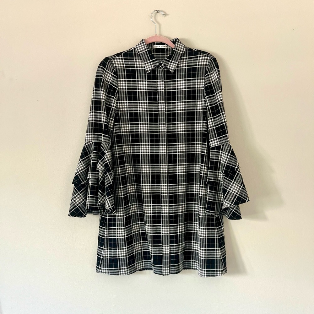 Alice + Olivia Jem Button-Front Long-Sleeve Plaid Shirtdress black and white